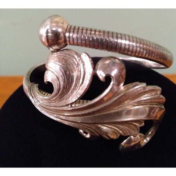 Forstner Vintage Wrap Sterling Bracelet - Picture 2 of 5